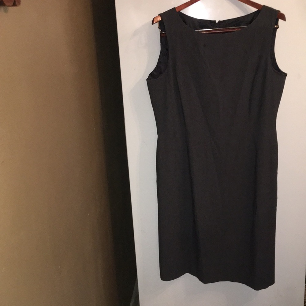 Ladies Gray Sheath Dress